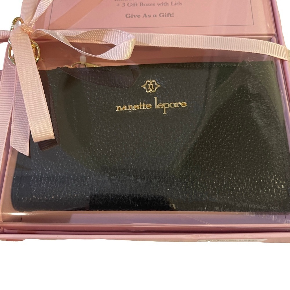 NANETTE LEPORE Break-Away Gift Set - 3 Bi-Fold Wallets w/Gift Boxes & Li… - Picture 4 of 12